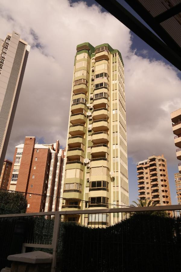 Apartamentos Torre Gerona Benidorm Dış mekan fotoğraf