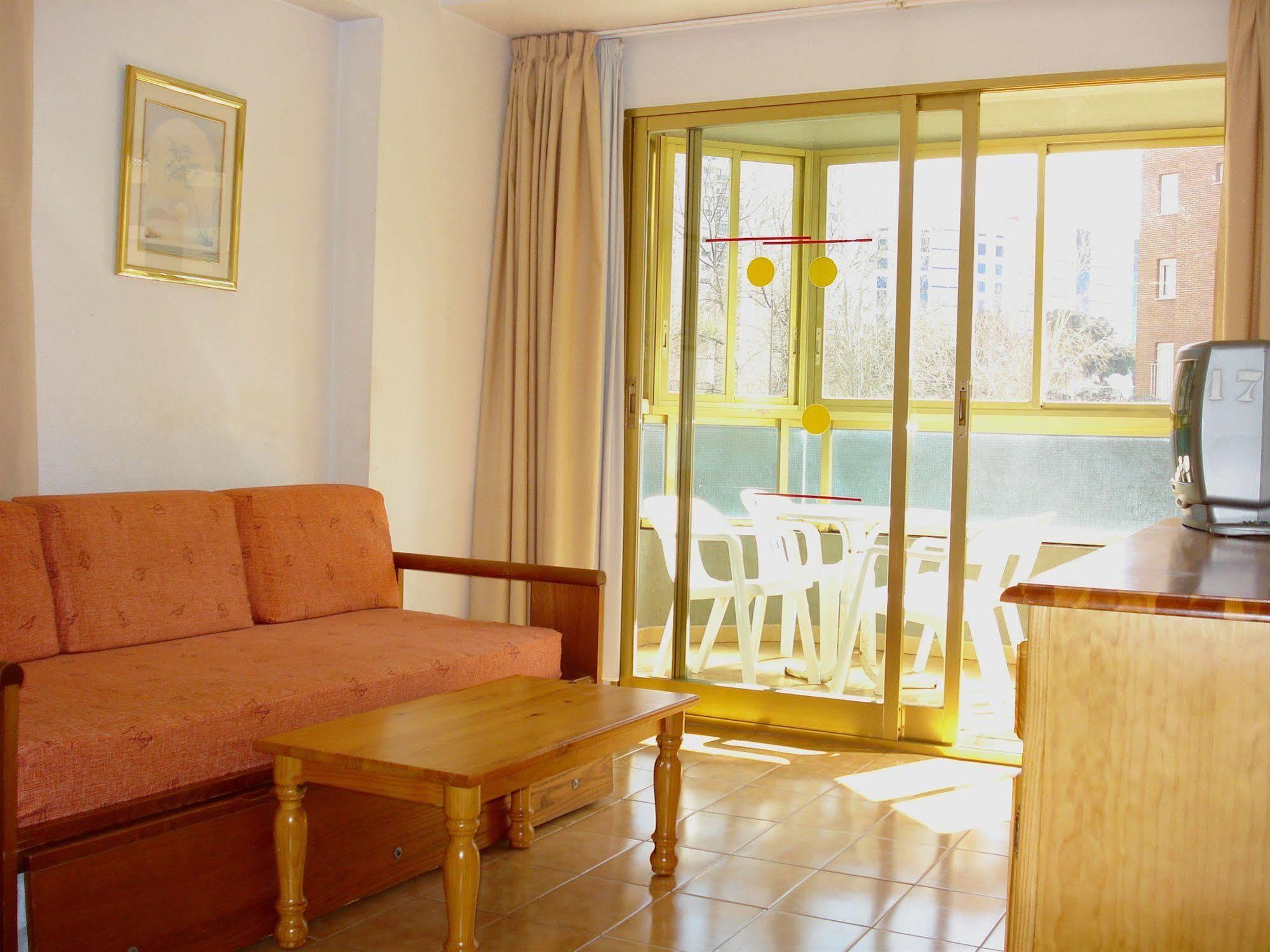 Apartamentos Torre Gerona Benidorm Dış mekan fotoğraf